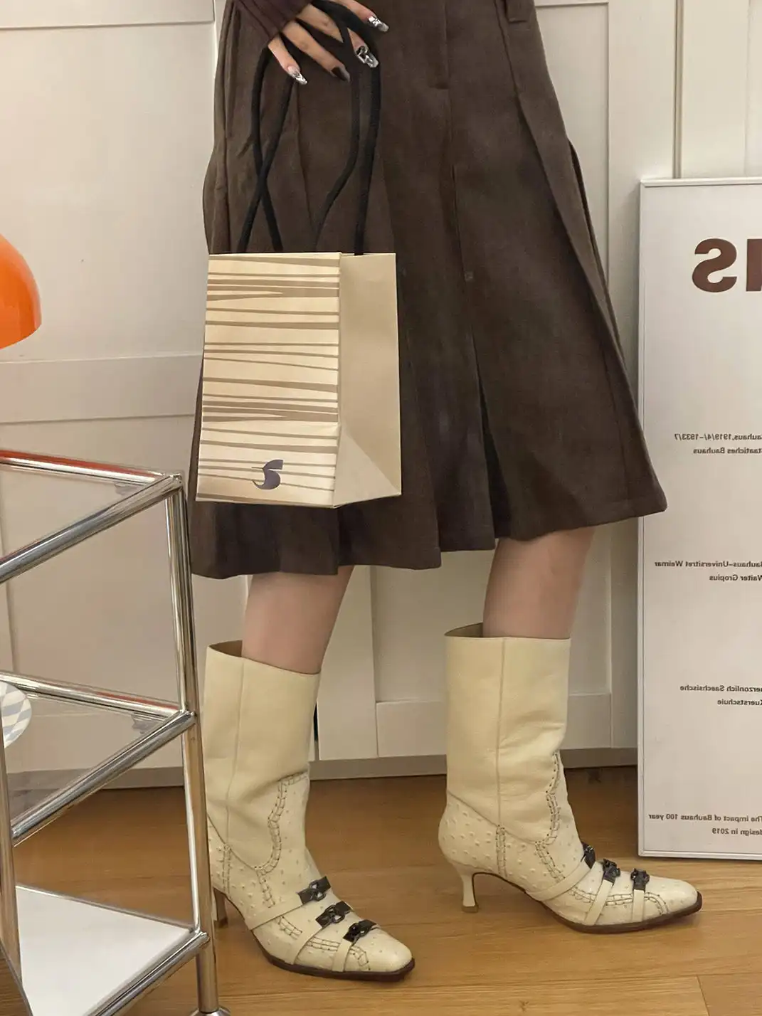 Inthemirror | Vintage Square Toe Metal Buckle Calf Boots
