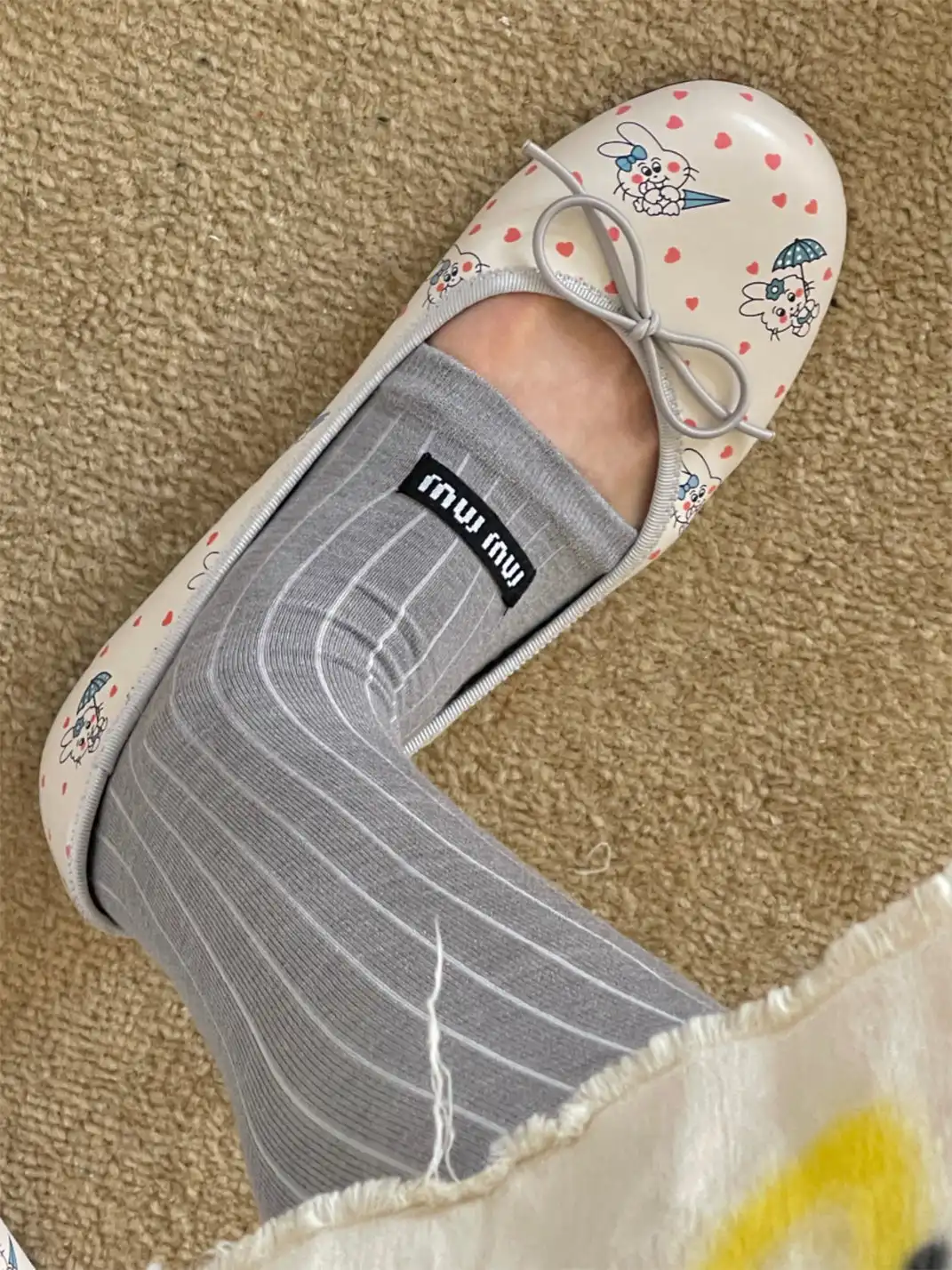Inthemirror | Bow Printed Flat Ballet Shoes