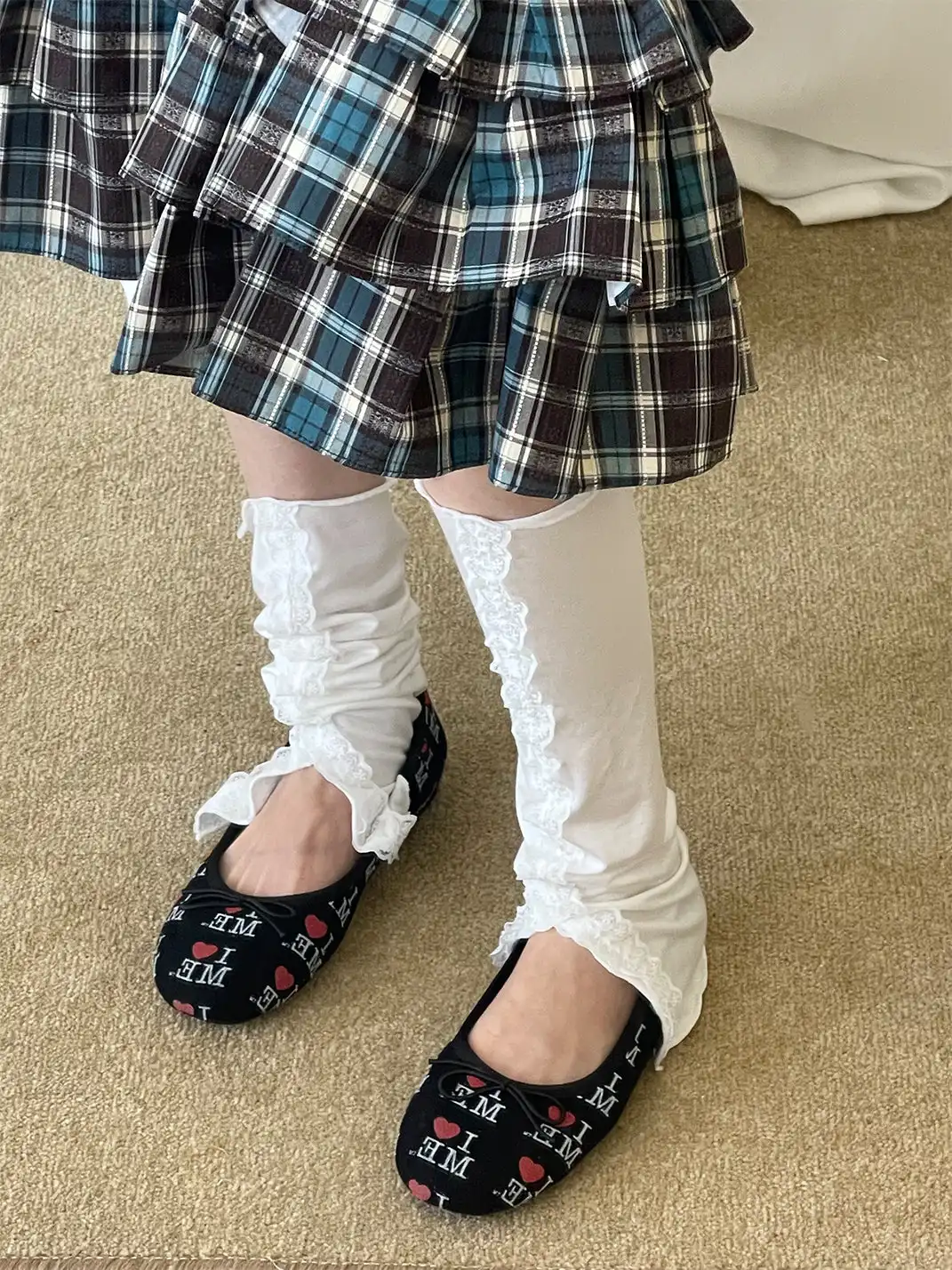 Inthemirror | Round Toe Letter Print Flat Shoes