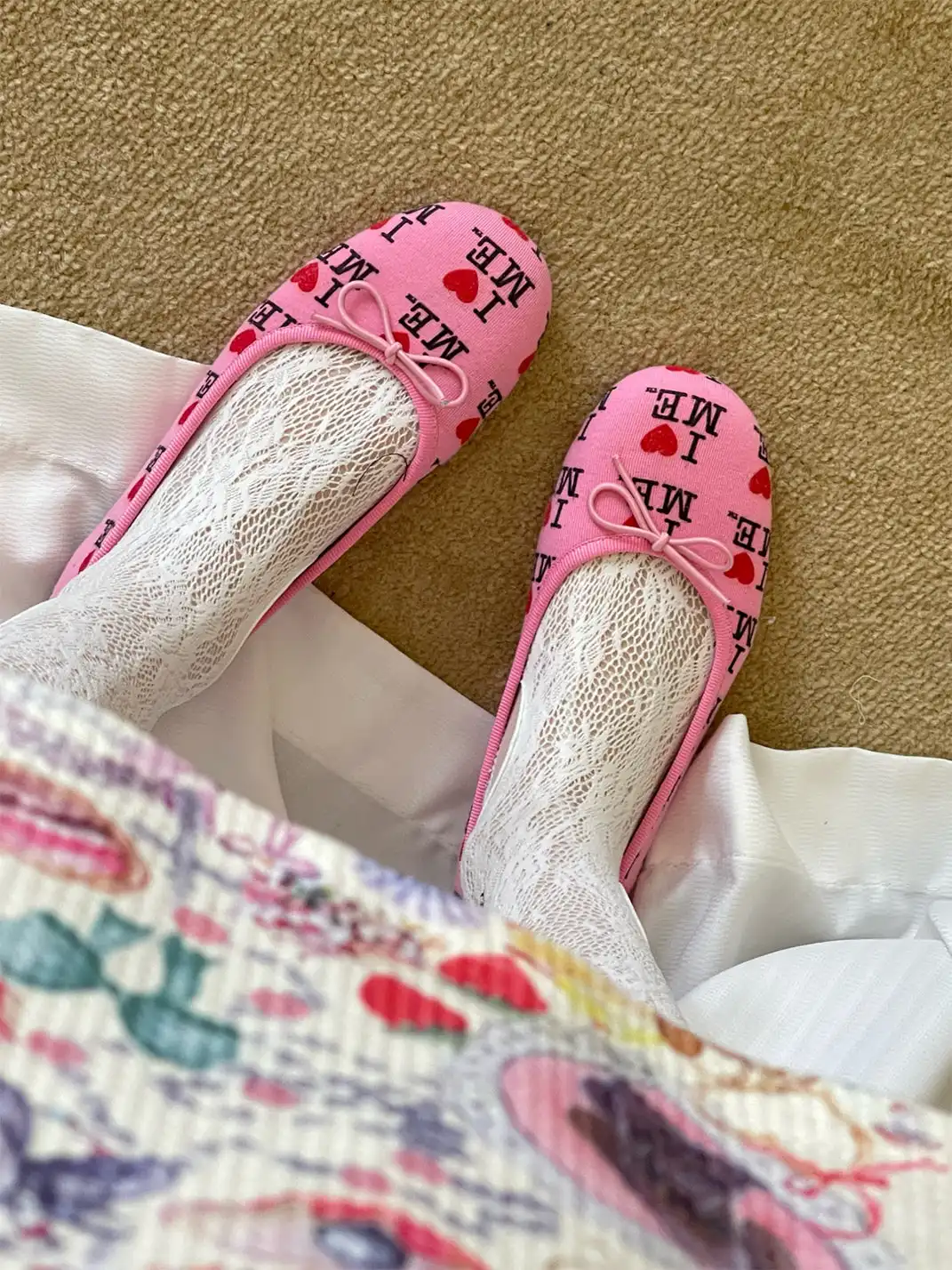 Inthemirror | Round Toe Letter Print Flat Shoes