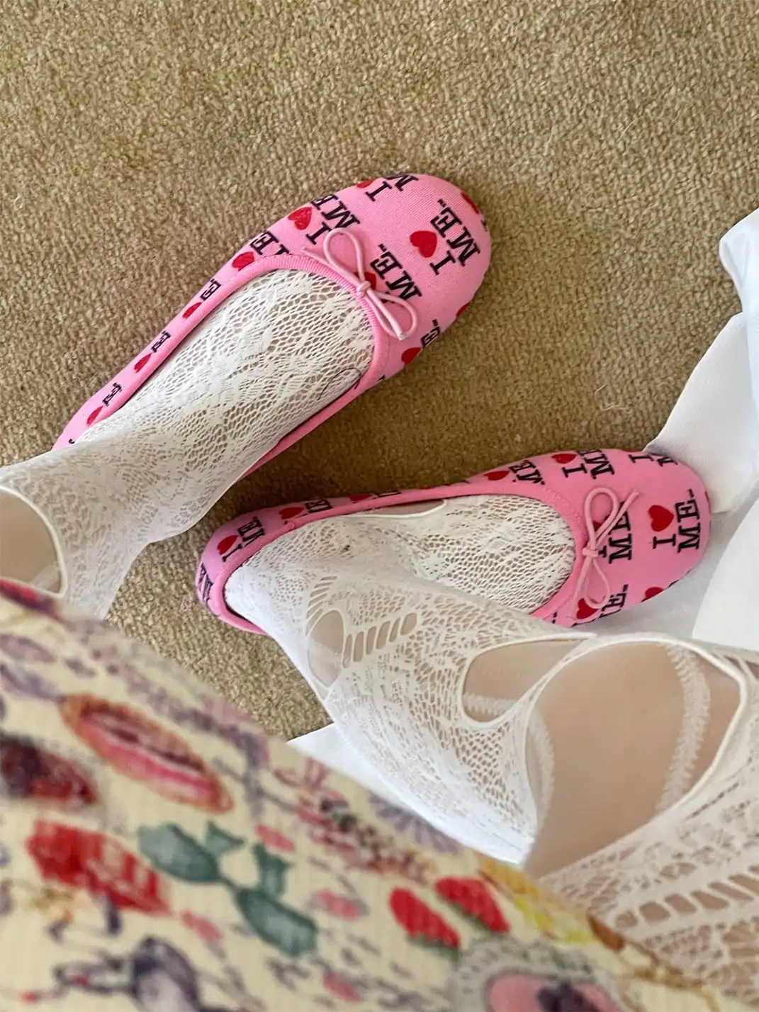 Inthemirror | Round Toe Letter Print Flat Shoes