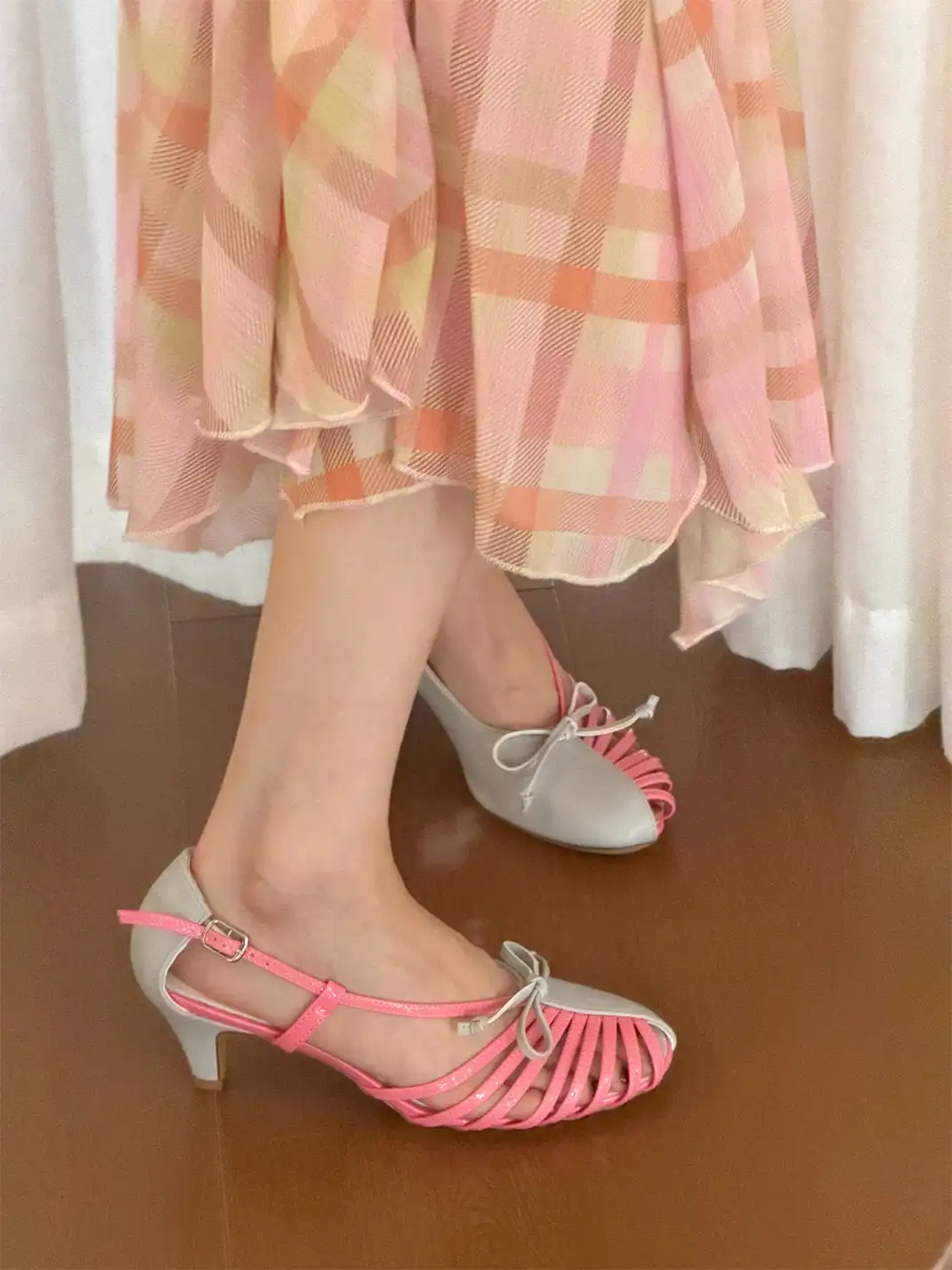 Inthemirror | Hollow Out Thin Strap Bow High Heels