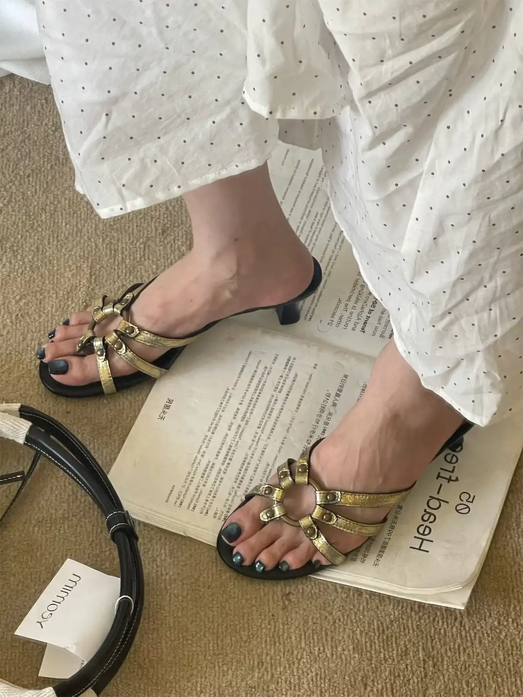 Inthemirror | Cracked Metal Thong Heeled Slippers