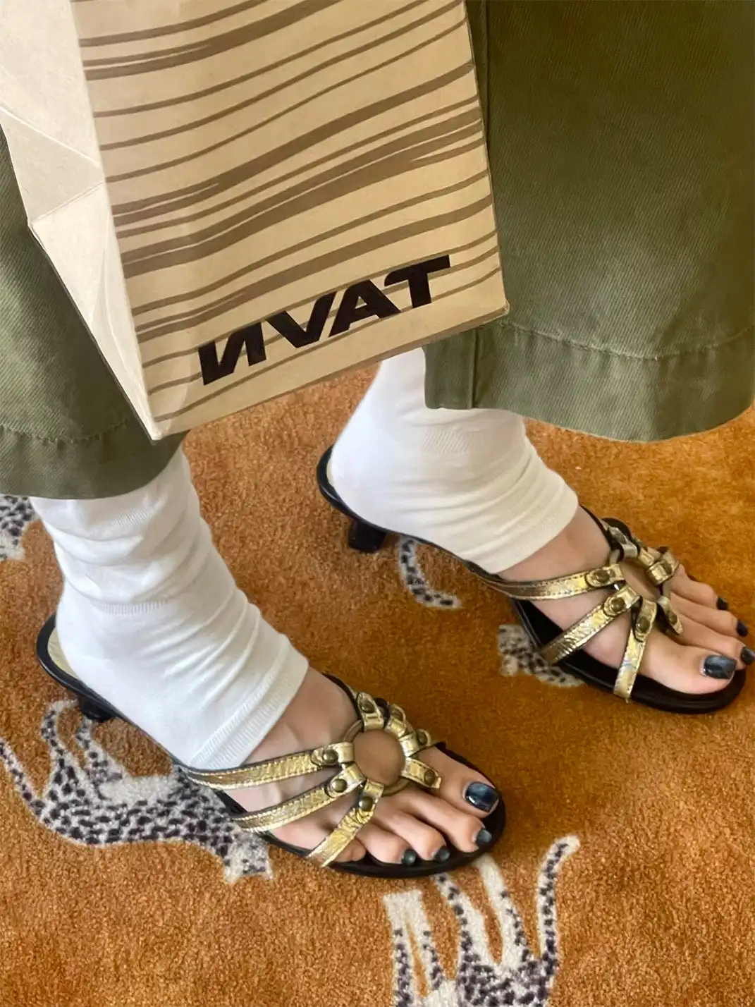 Inthemirror | Cracked Metal Thong Heeled Slippers