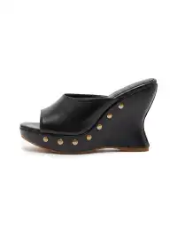 Inthemirror | Thick Sole Rivet Wedge Sandals Slippers