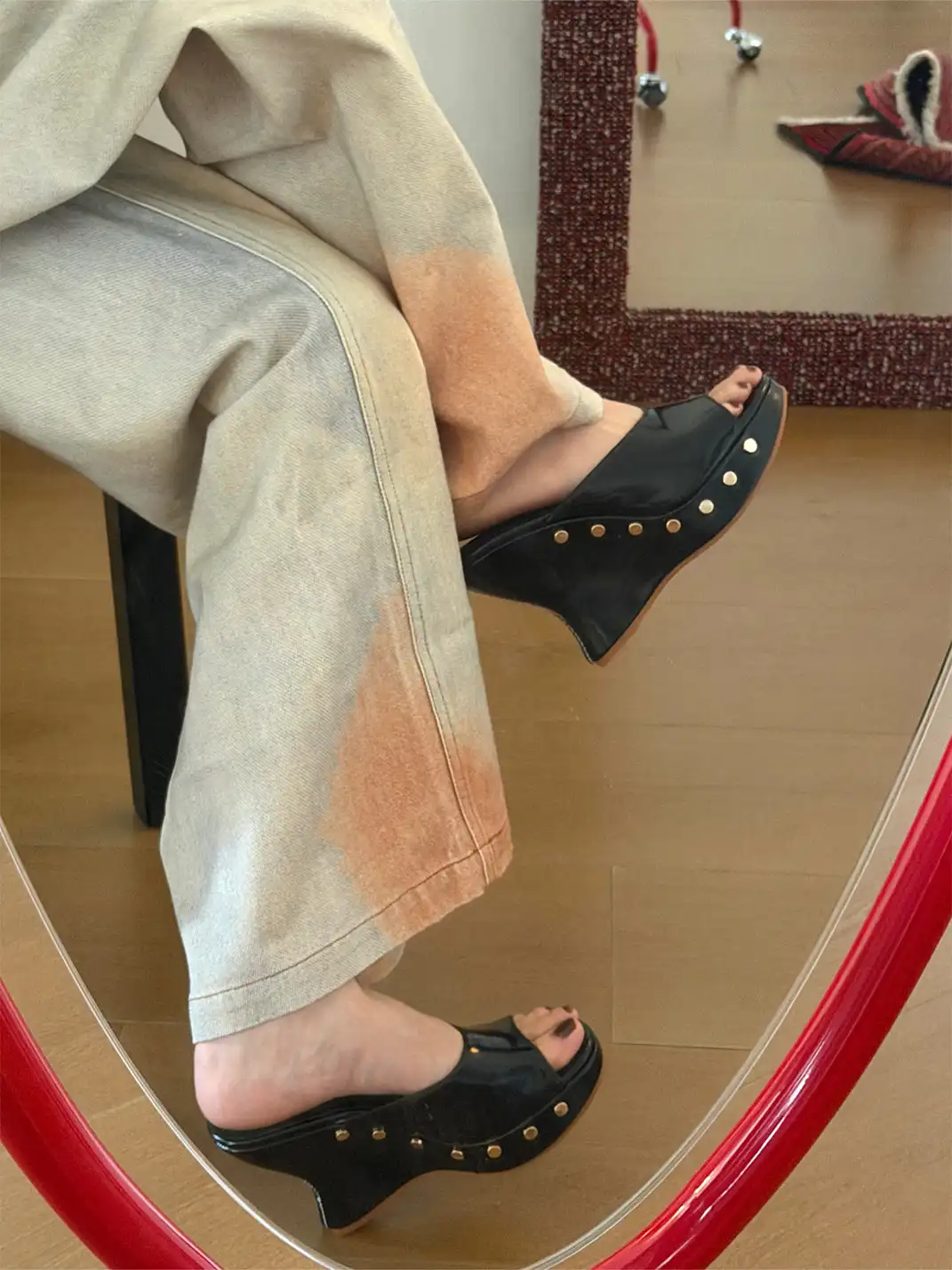 Inthemirror | Thick Sole Rivet Wedge Sandals Slippers