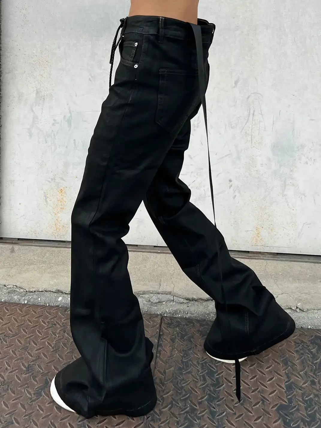 YIZILINGF | Ribbon Waxed Coated Flare Jeans