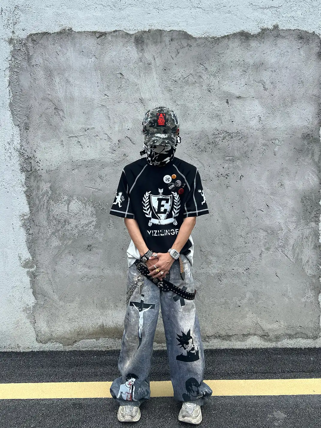 YIZILINGF | Punk Patchwork Badge T-Shirt