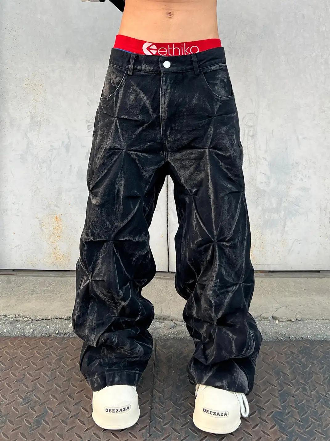 YIZILINGF | Pleated Waxed Jeans