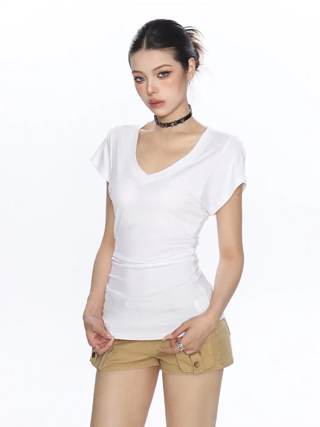 BIGGOLD | V-Neck Stacked Shoulder Regular Fit T-Shirt