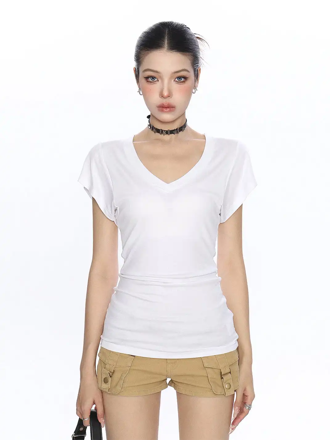 BIGGOLD | V-Neck Stacked Shoulder Regular Fit T-Shirt