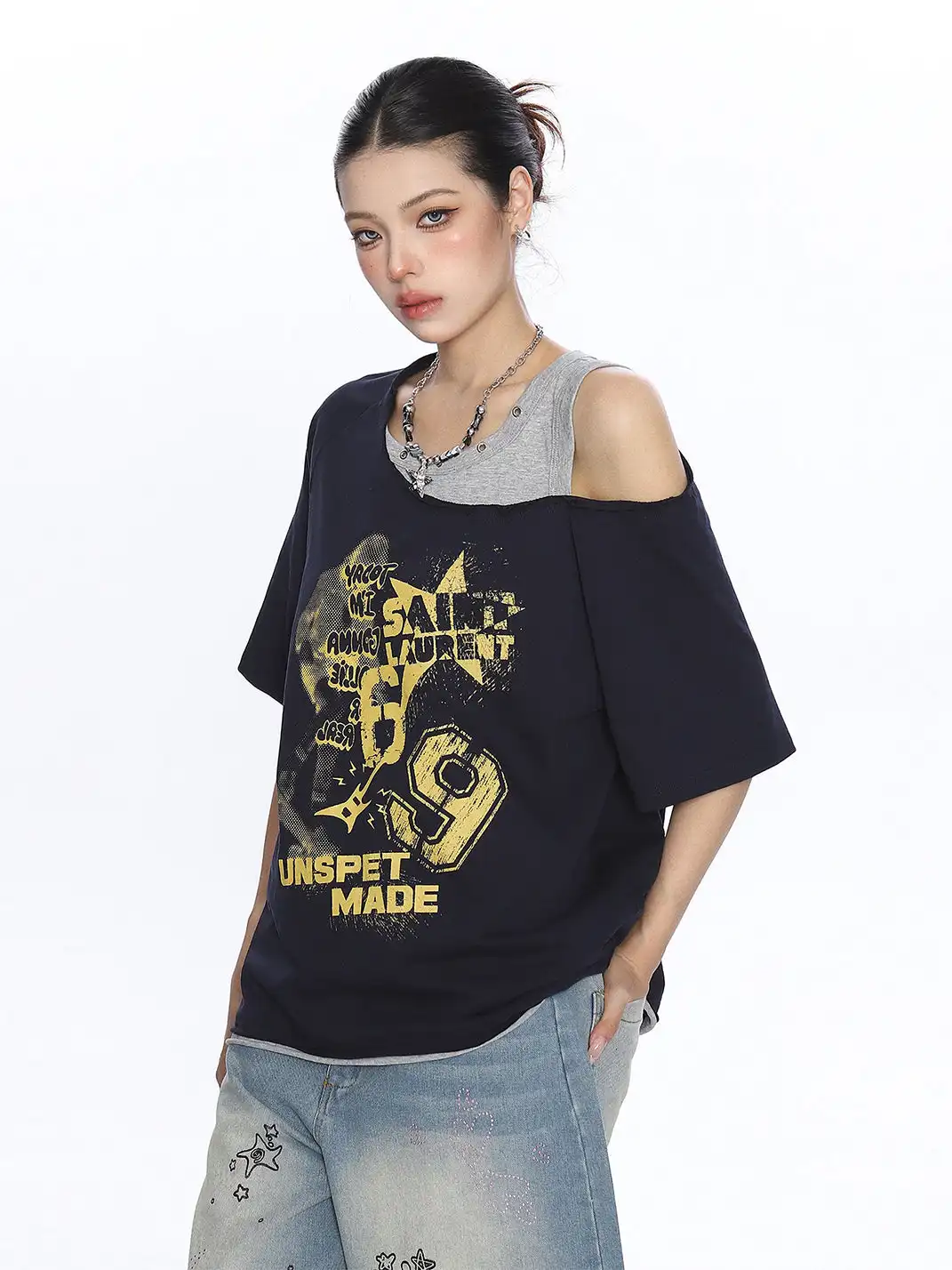 BIGGOLD | Graffiti Printed Fake Two-Piece Off-Shoulder T-Shirt