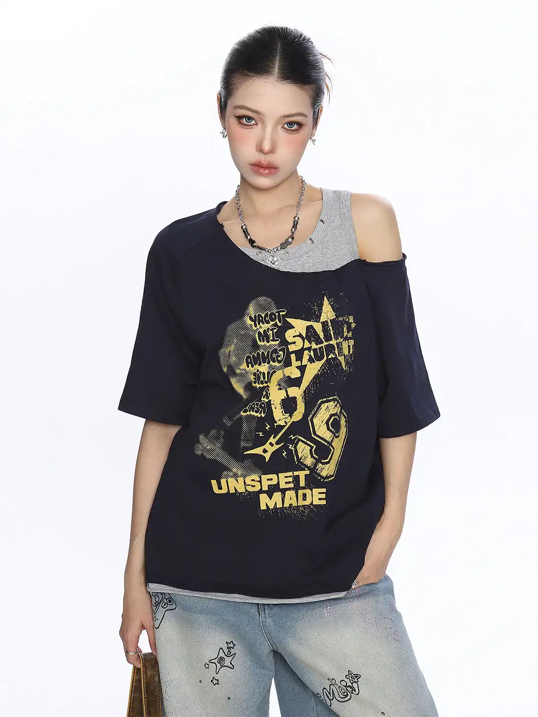 BIGGOLD | Graffiti Printed Fake Two-Piece Off-Shoulder T-Shirt