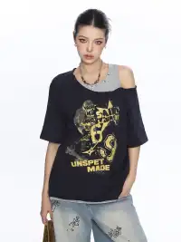 BIGGOLD | Graffiti Printed Fake Two-Piece Off-Shoulder T-Shirt