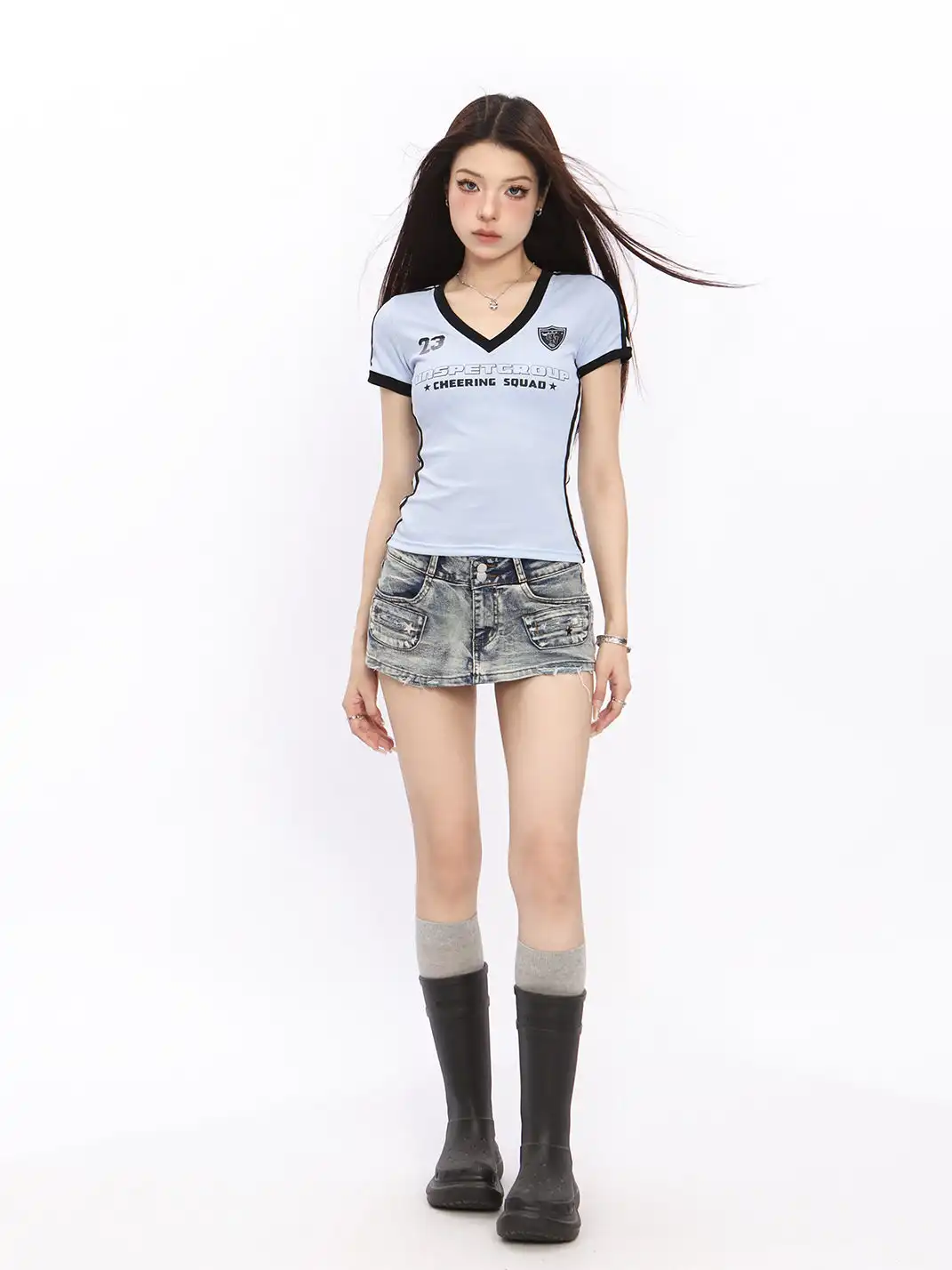 BIGGOLD | V-neck Regular Shoulder Jersey T-shirt