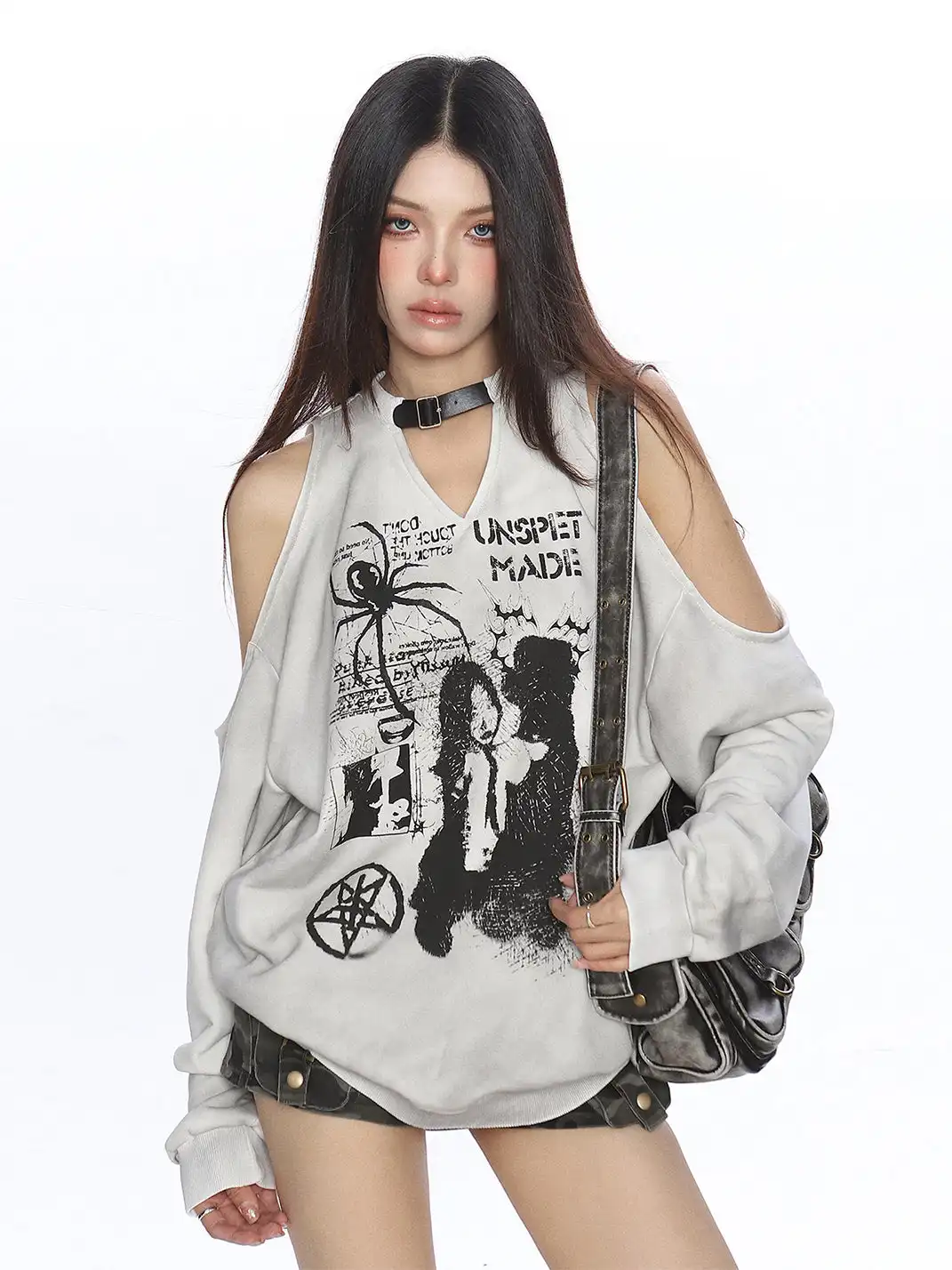 BIGGOLD | Spider Graffiti Off-Shoulder Long Sleeve Top
