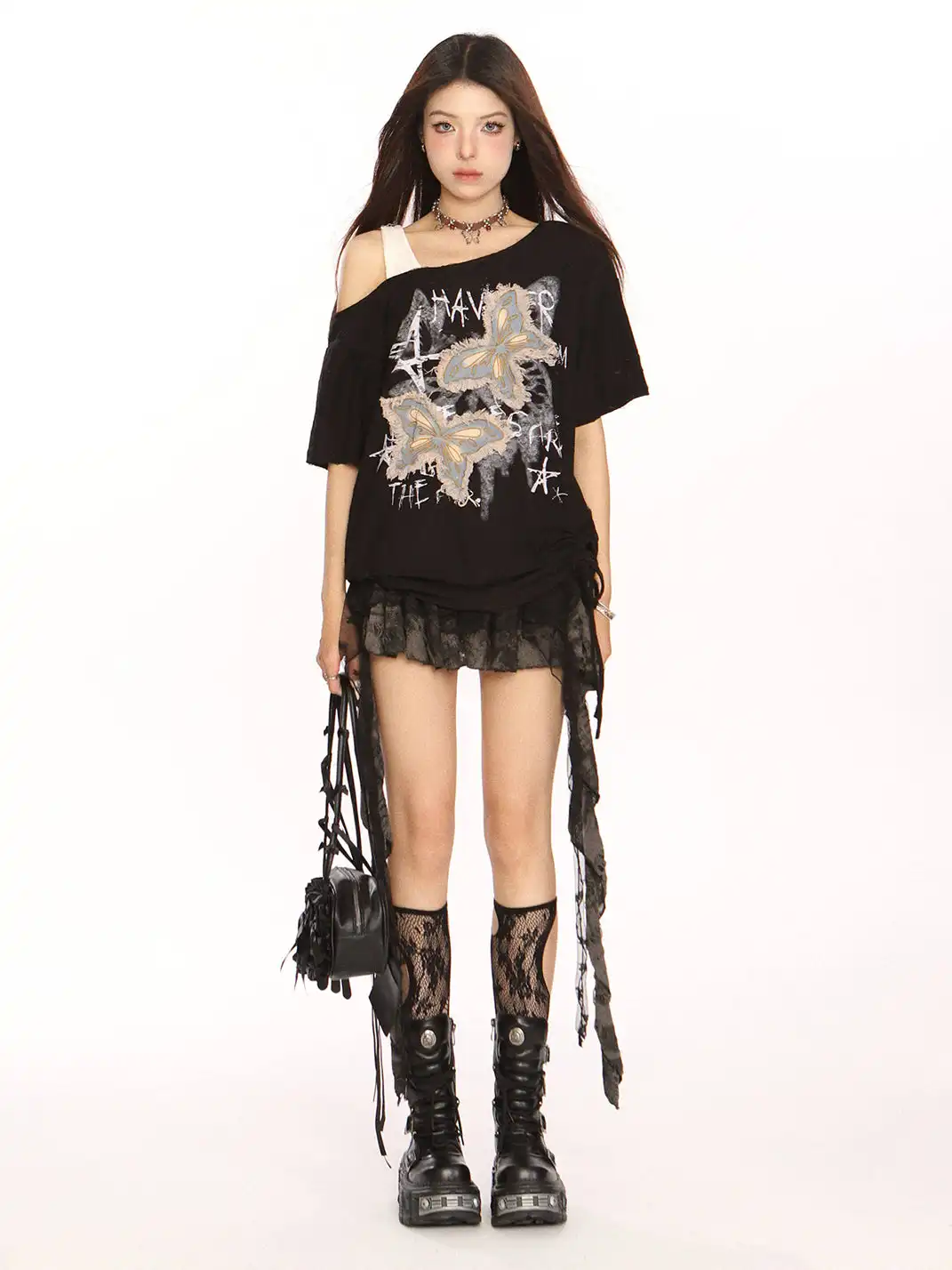 BIGGOLD | Butterfly Patch Off-Shoulder T-Shirt