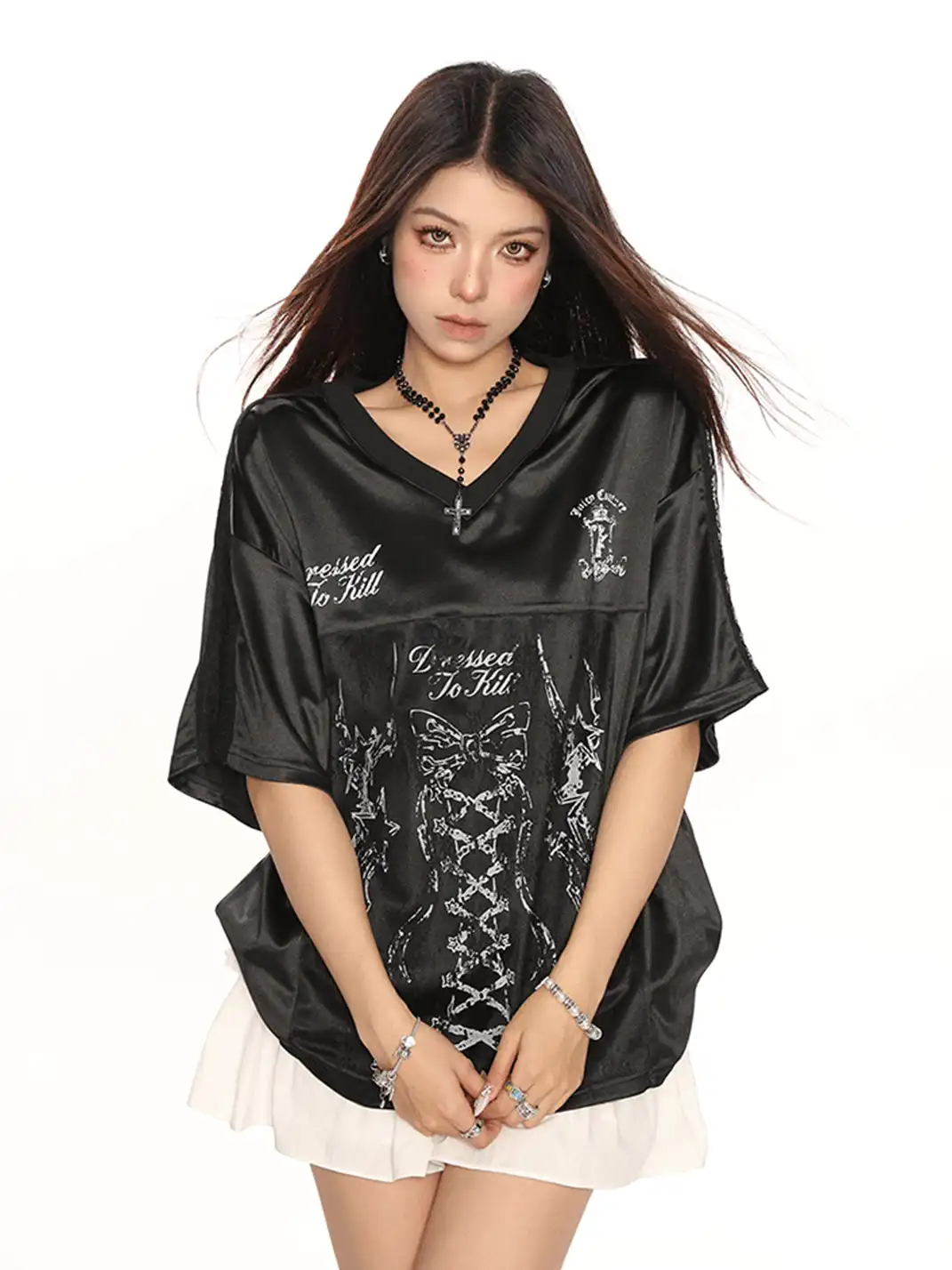 BIGGOLD | V-Neck Satin Butterfly Lace Panel T-Shirt
