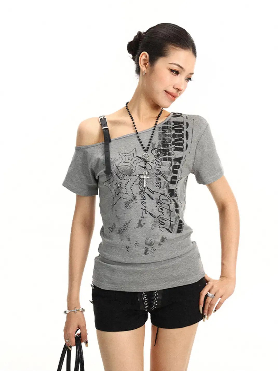 BIGGOLD | Letter Graffiti Print Asymmetric Shoulder T-Shirt