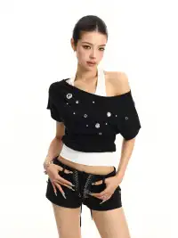 BIGGOLD | Asymmetrical Shoulder Metal Buckle Fake Two-Piece T-Shirt