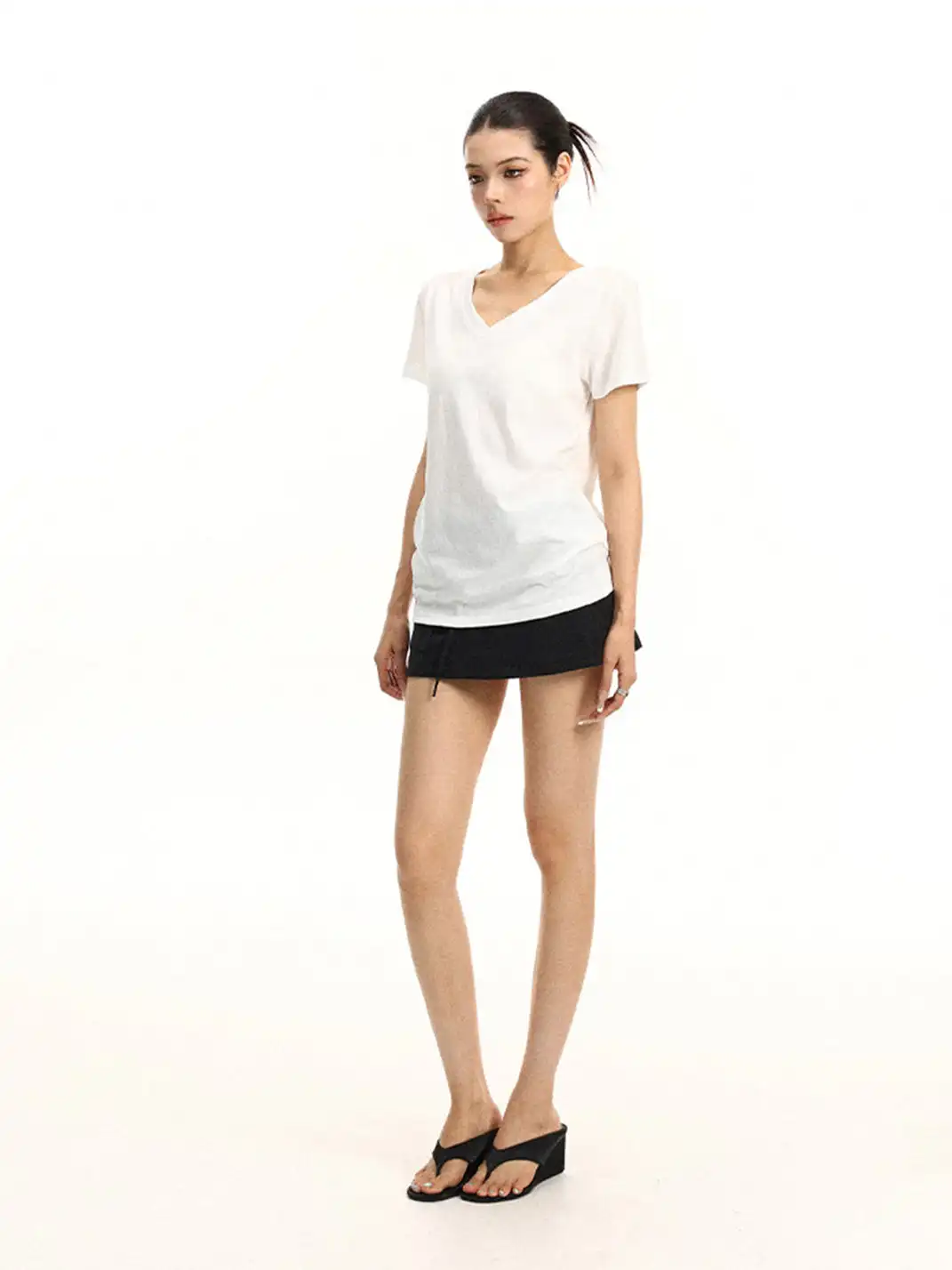 BIGGOLD | Solid Color V-Neck Regular Shoulder T-Shirt