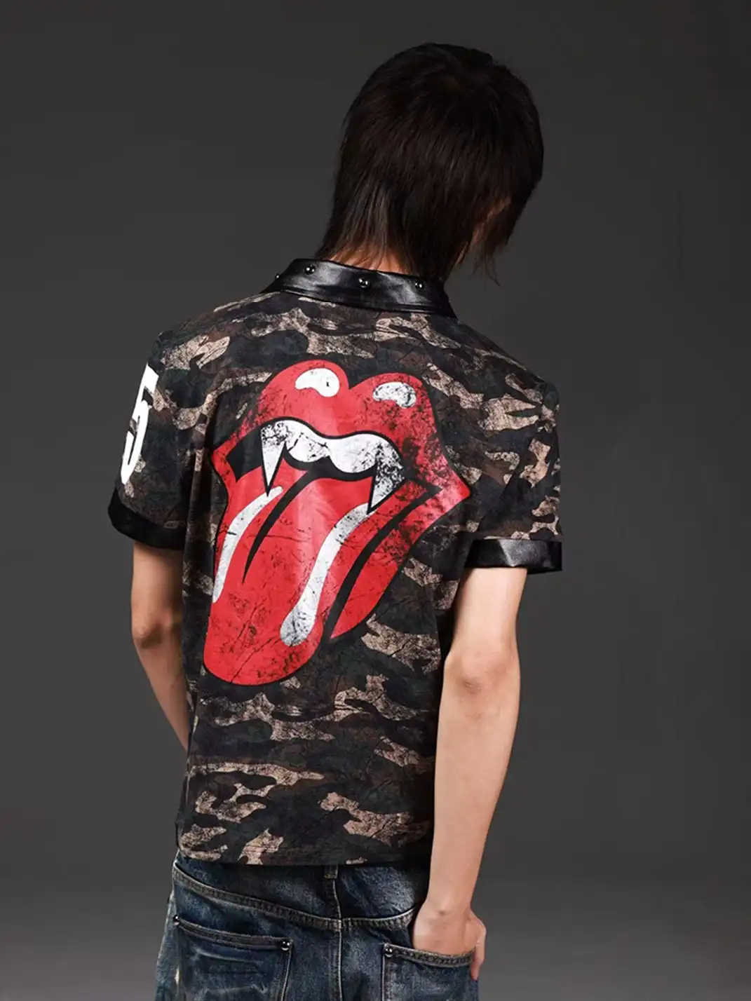 DETW | Silver Hot Stamping Tongue Print Leather Spliced Rivet Polo T-Shirt