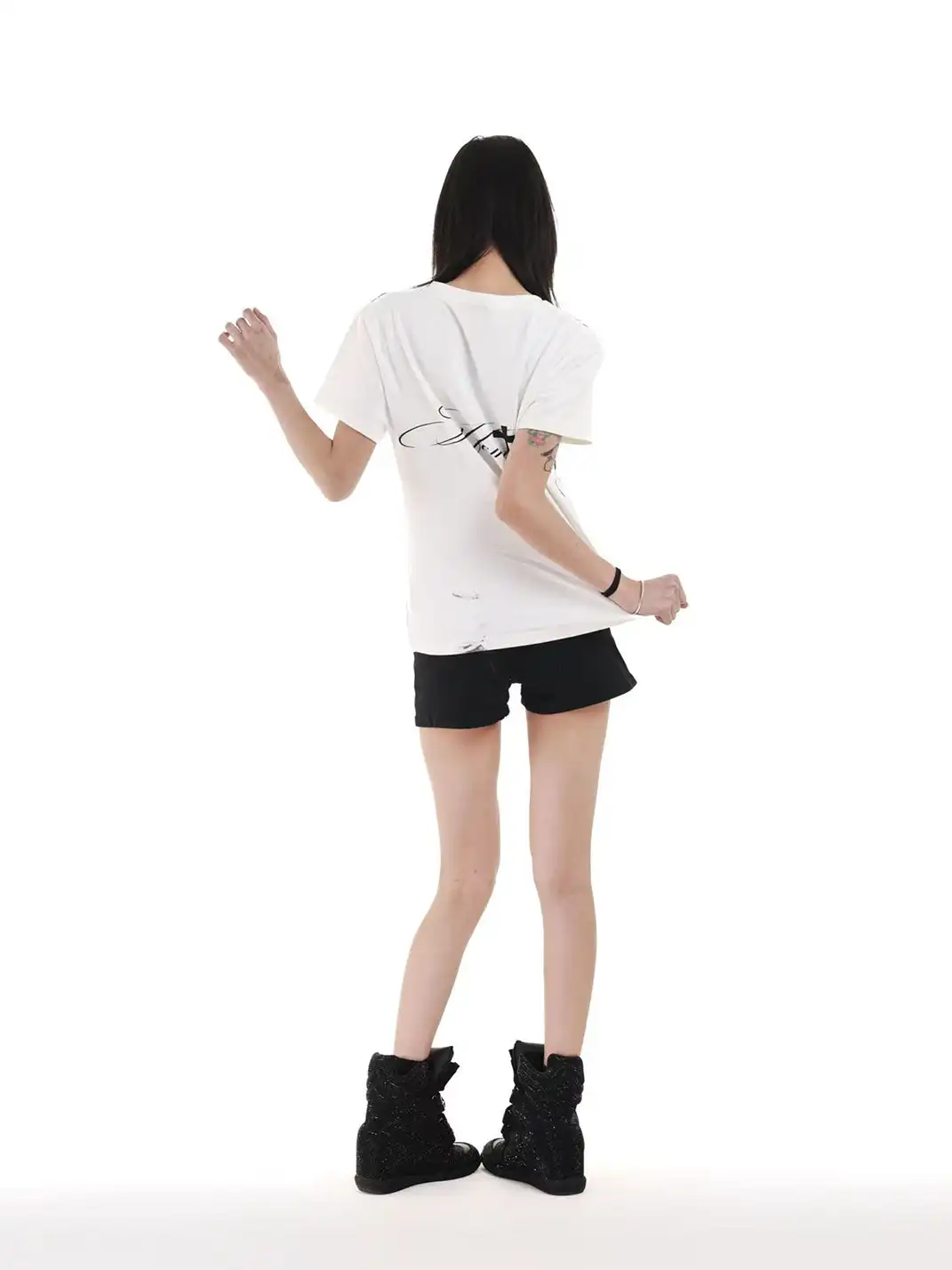 DETW | Irregular Music Note Piano Key T-Shirt