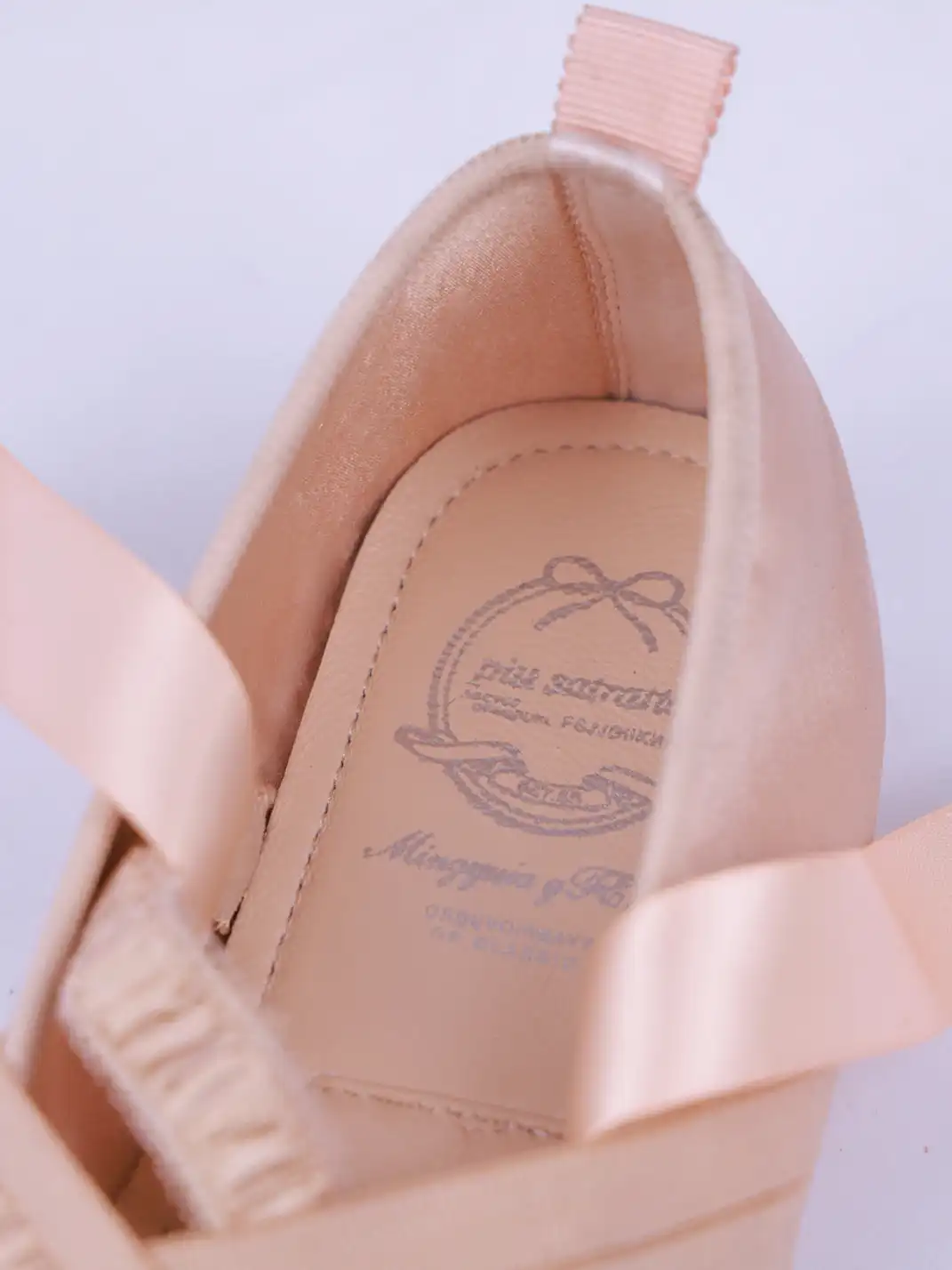 PIU astratto | Bow Square Toe Shallow Lacing Sheepskin Ballet Flats