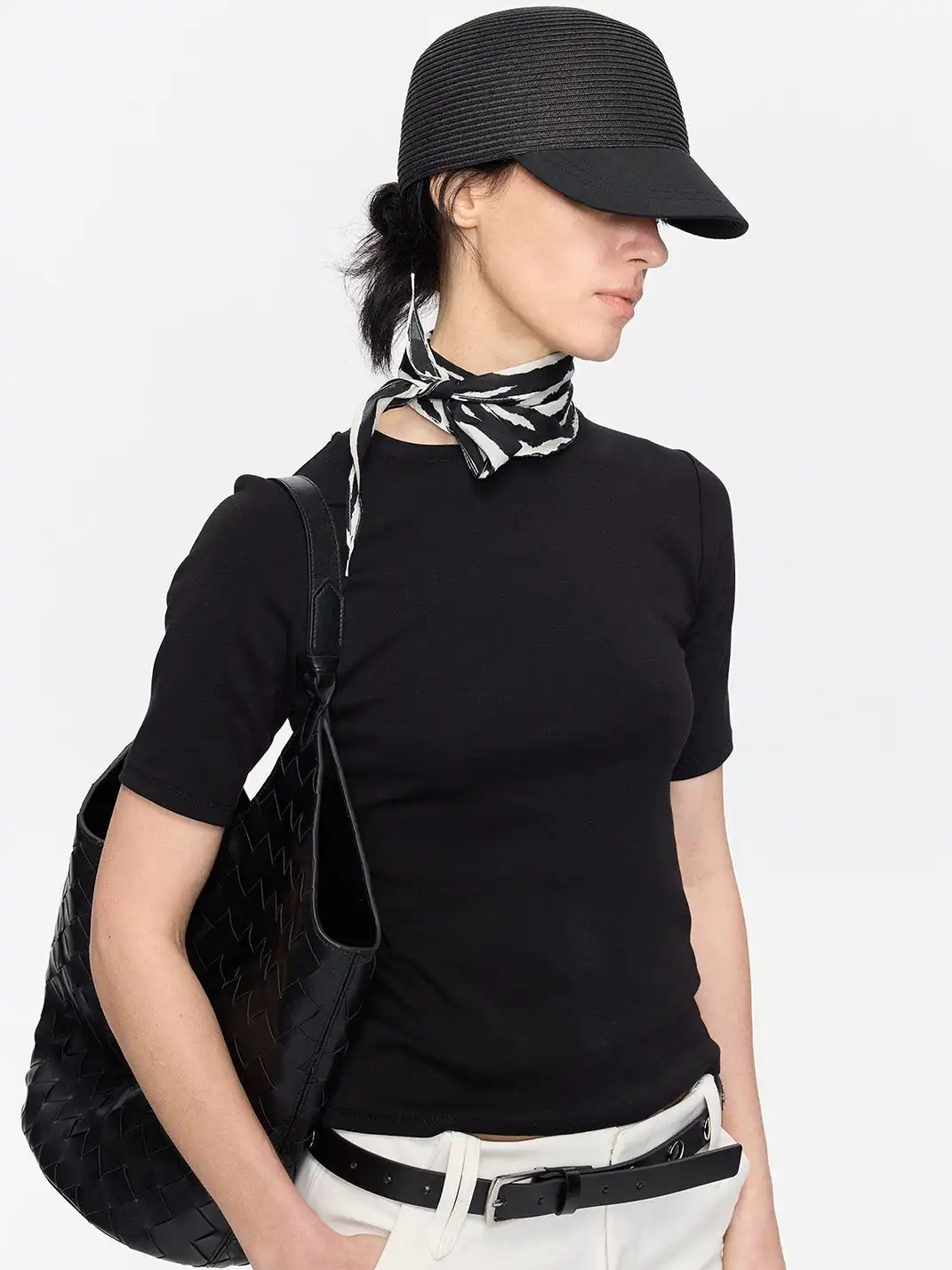 LYUOCHENG | Animal Pattern Combed Cotton Small Square Scarf