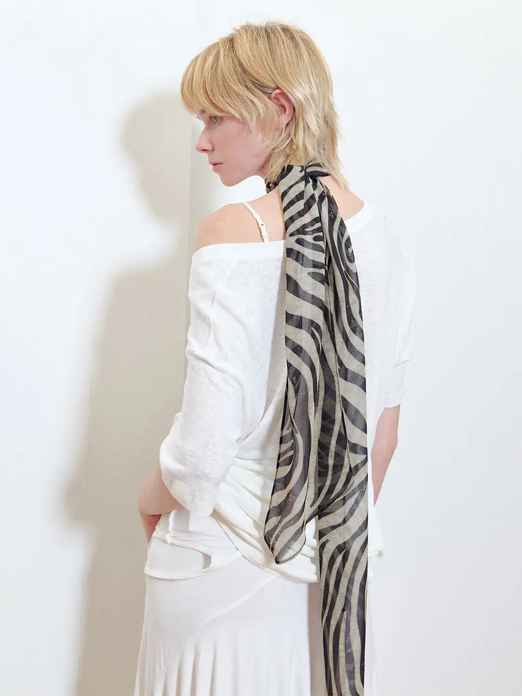 Something Needs | Vintage High-Grade Long Scarf