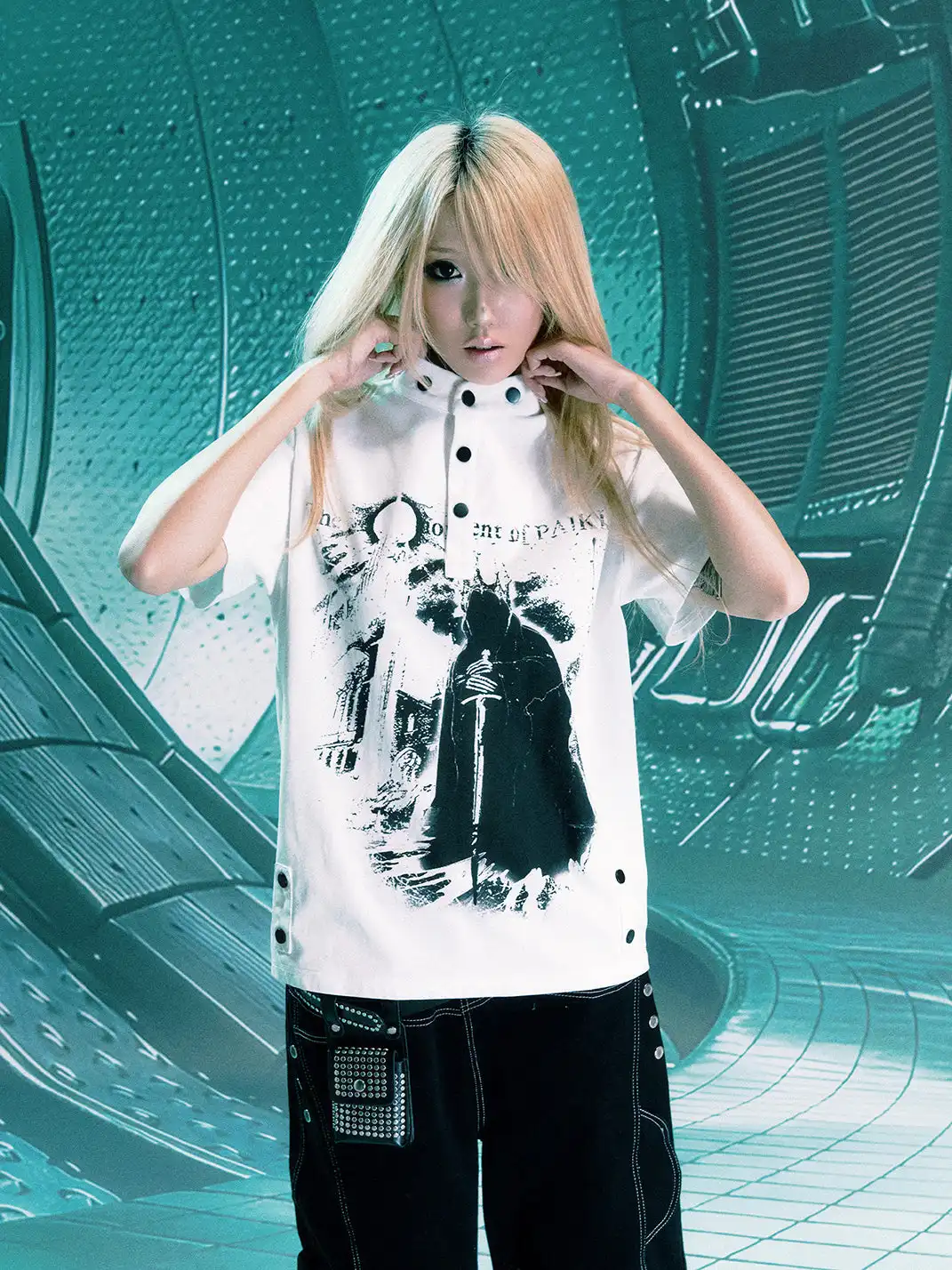 PAIKI | Castle Print Rivet Stand Collar T-Shirt