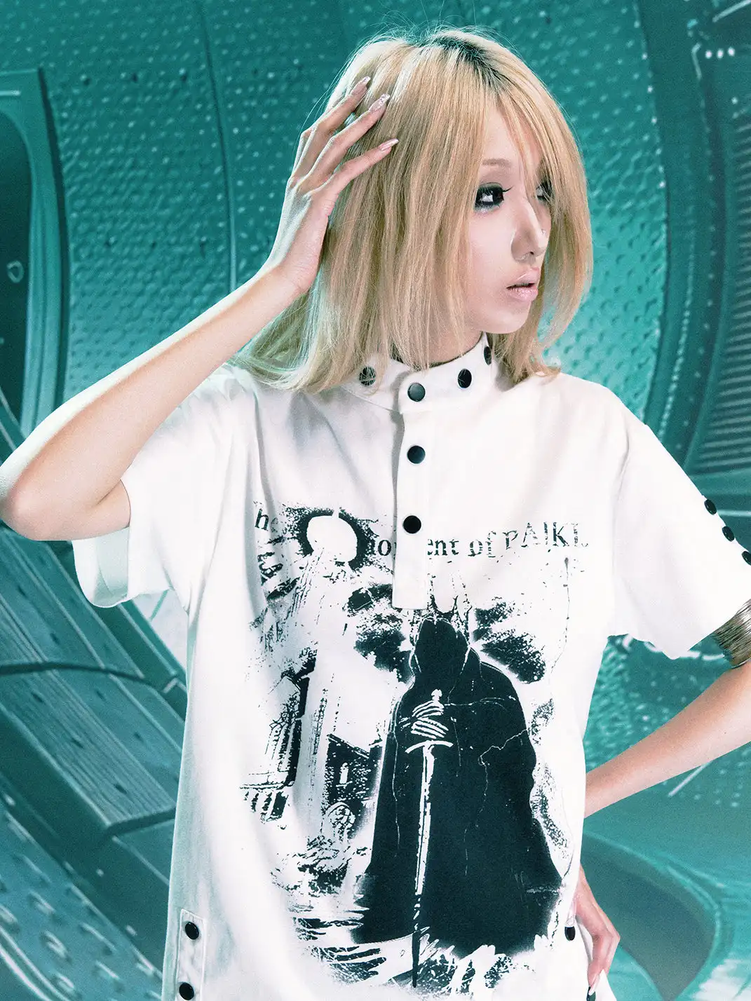 PAIKI | Castle Print Rivet Stand Collar T-Shirt