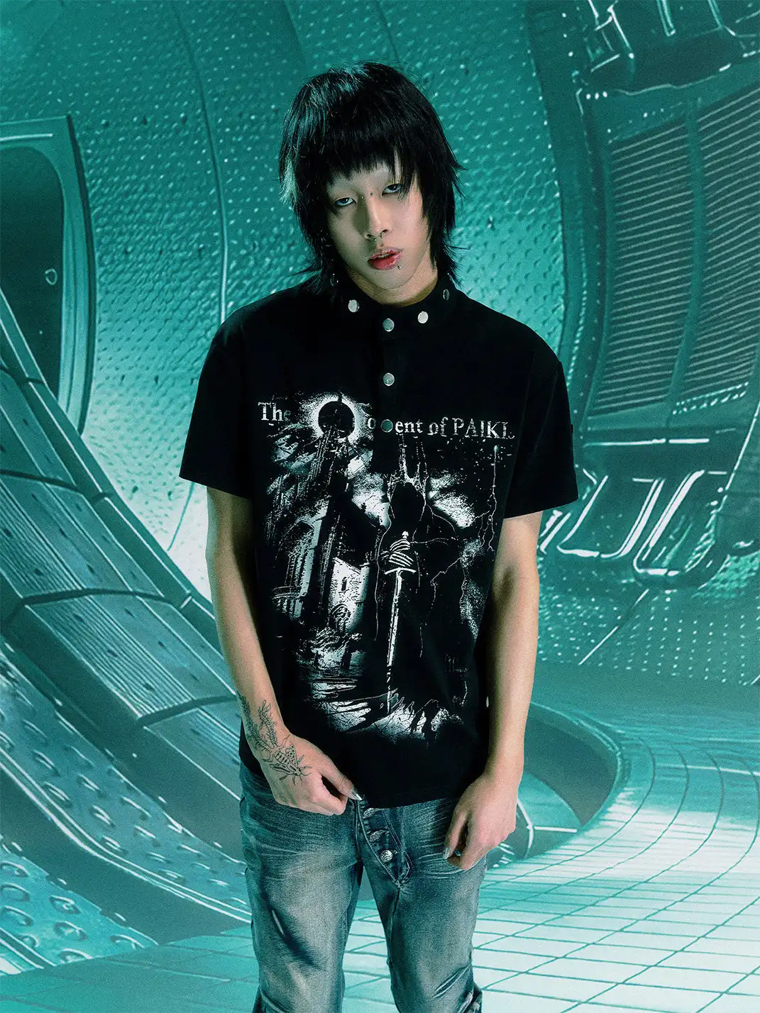 PAIKI | Castle Print Rivet Stand Collar T-Shirt