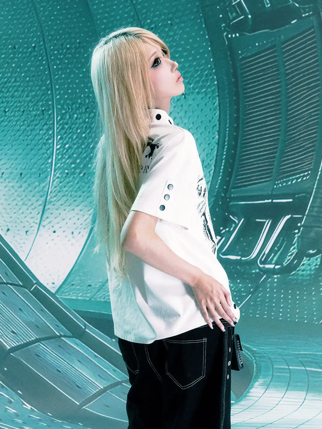 PAIKI | Castle Print Rivet Stand Collar T-Shirt