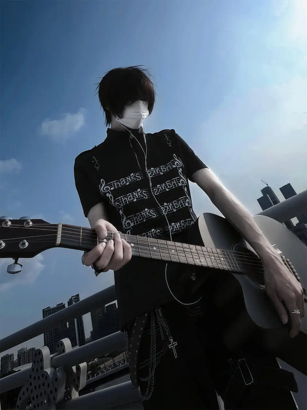 PAIKI | Musical Note Stand Collar Slim Fit T-Shirt