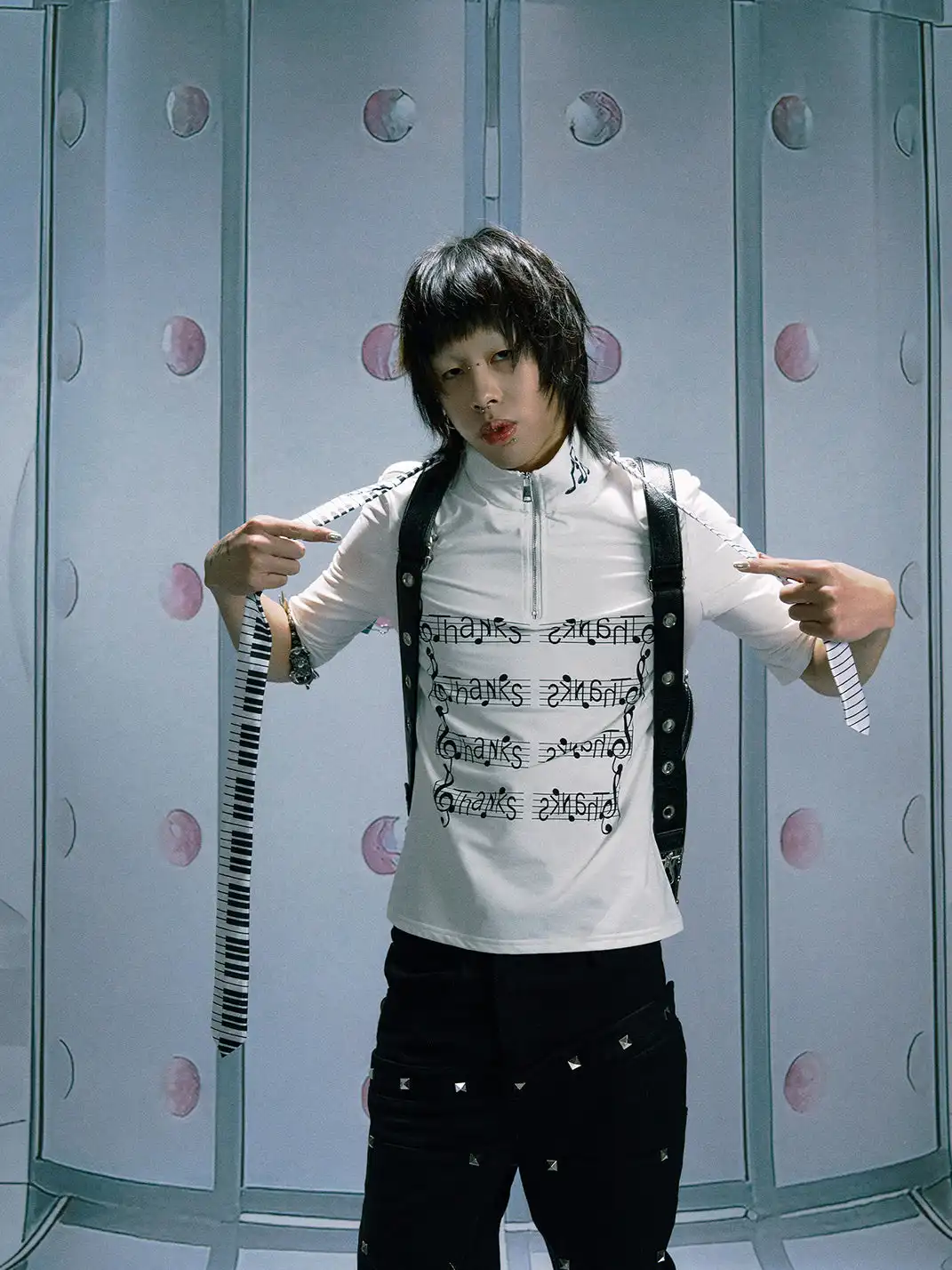 PAIKI | Musical Note Stand Collar Slim Fit T-Shirt