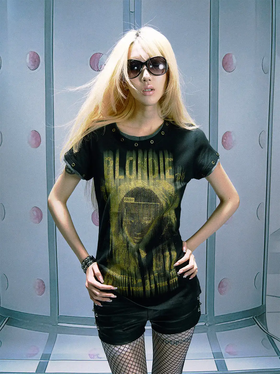 PAIKI | Portrait Gold Hot Stamping Fake Two-Piece T-Shirt