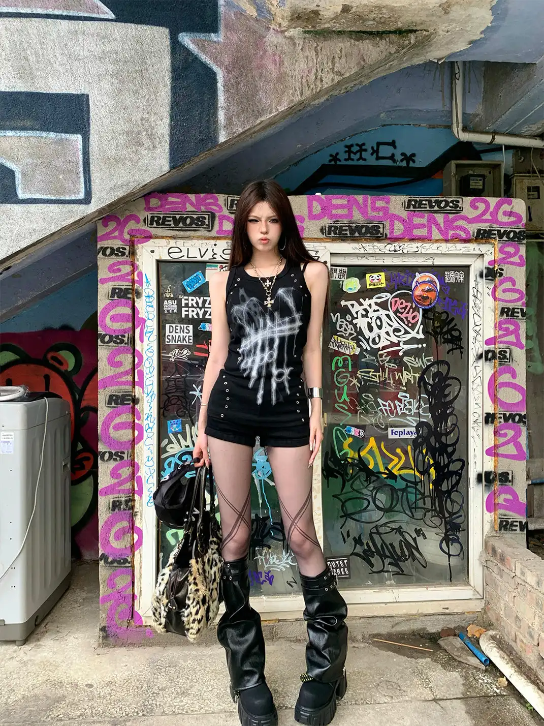 PAIKI | Gate Of Hell Sleeveless Vest