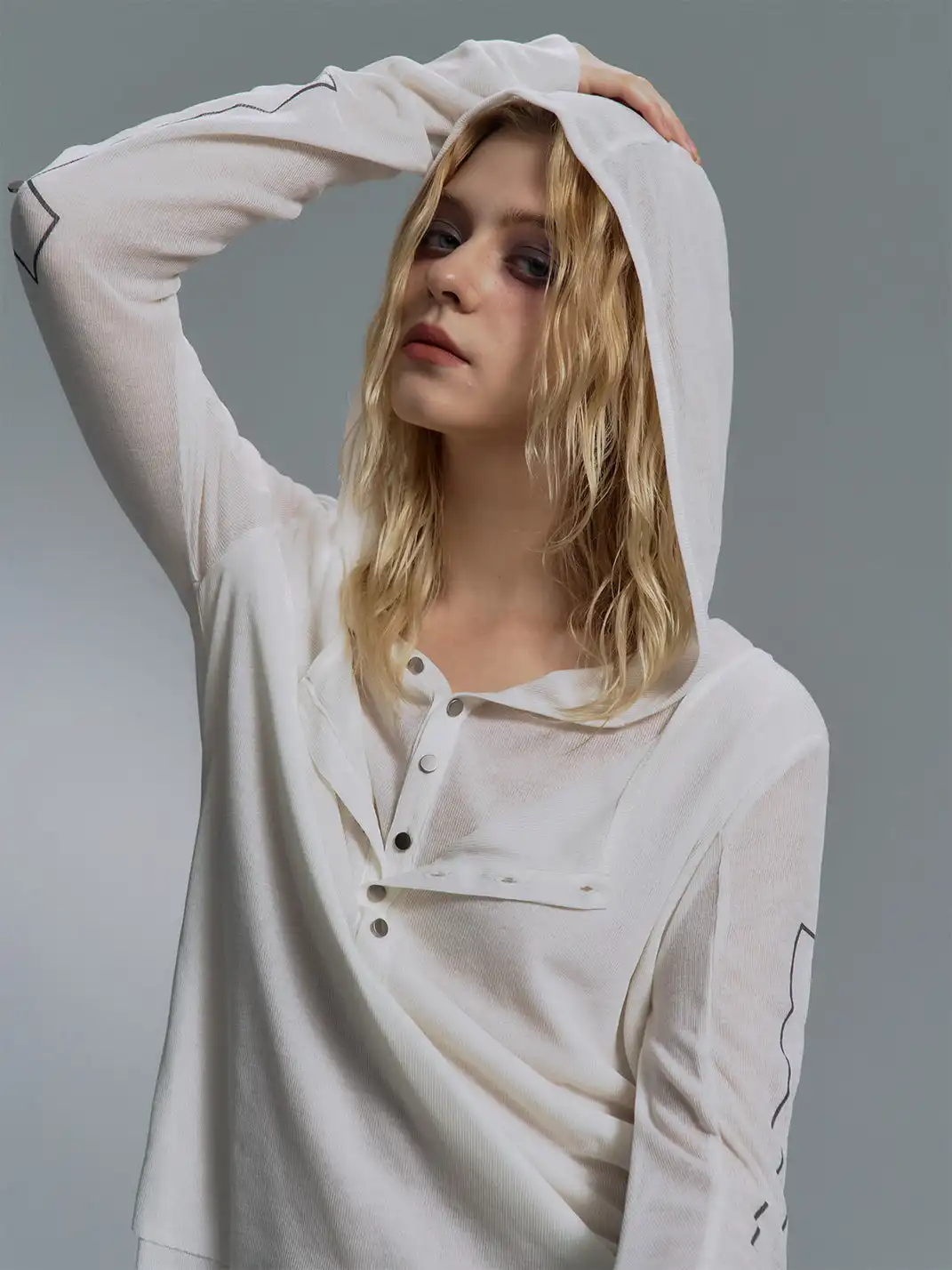PAIKI | Cross Assassin Fake Two-Piece Long Sleeve Hooded T-Shirt