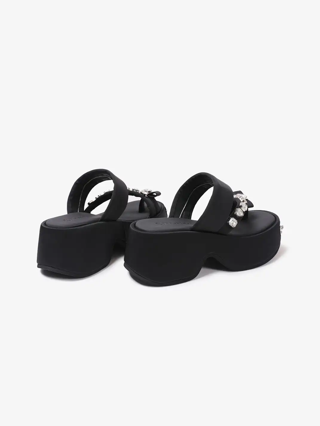 PINJIAHUI | Gem-Embellished Platform Flip-Flop Sandals