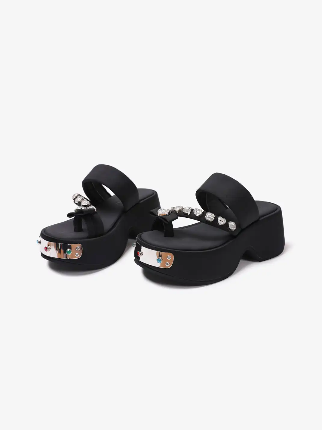 PINJIAHUI | Gem-Embellished Platform Flip-Flop Sandals