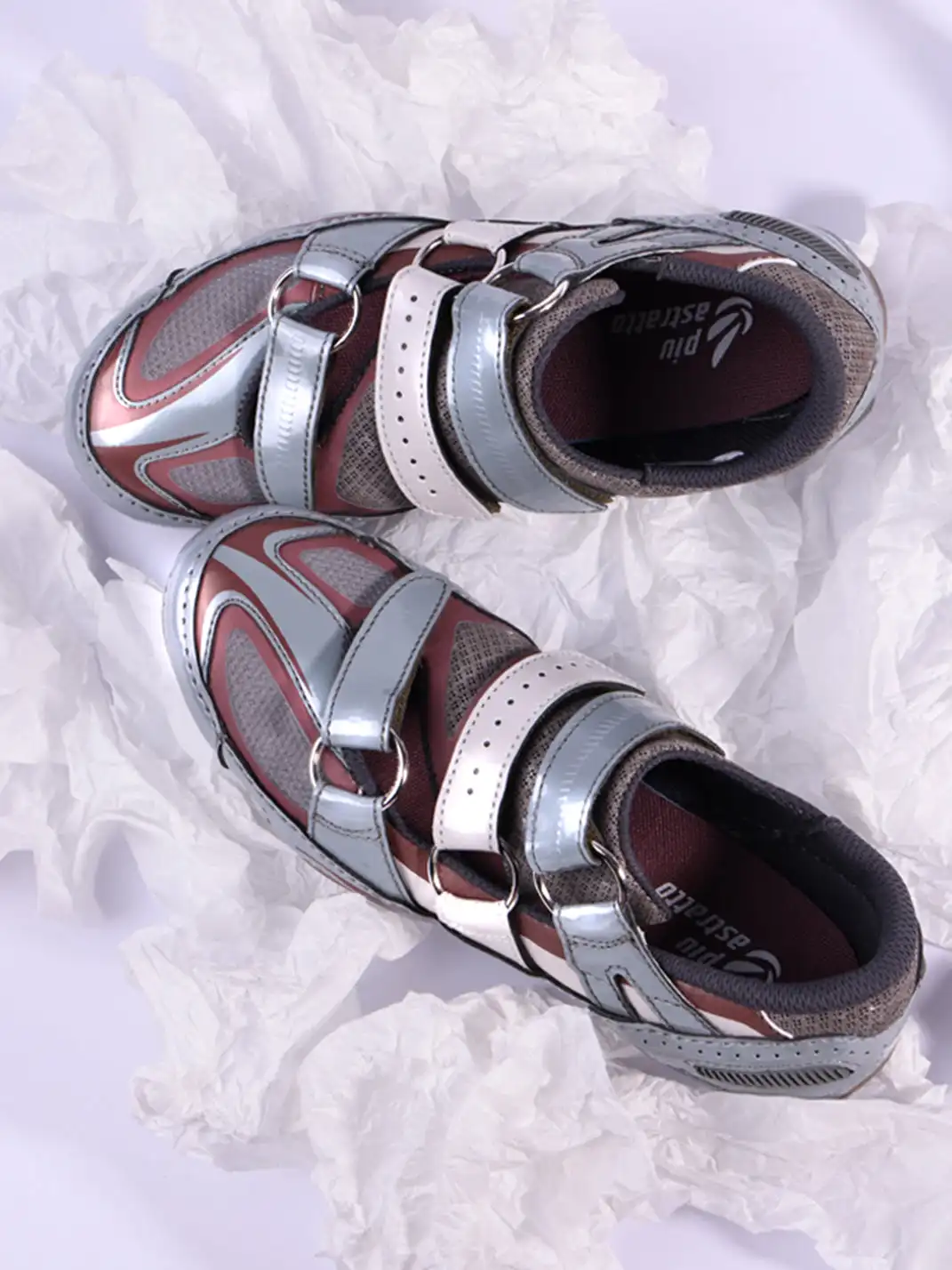 PIU astratto | Hollow Out Functional Flat Shoes-Gray