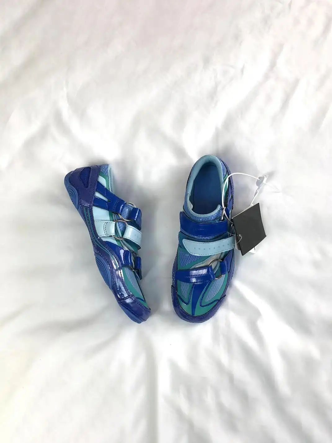 PIU astratto | Hollow Out Functional Flat Shoes-Blue