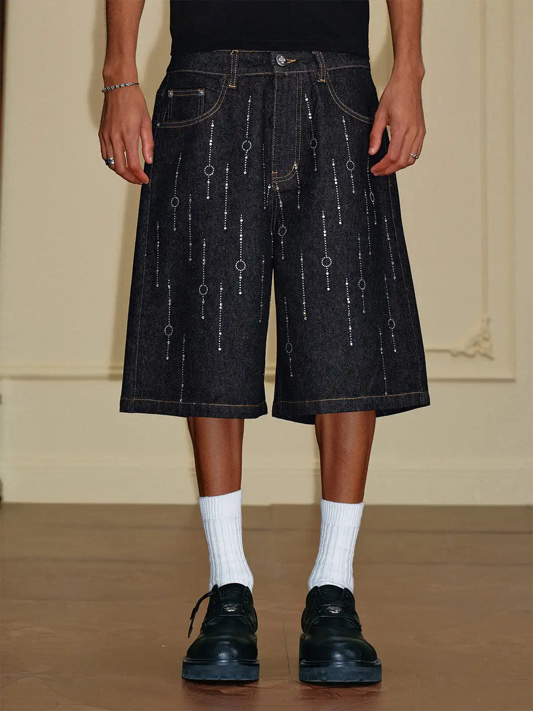 YADcrew | Full Rhinestone Meteor Denim Six-Point Shorts