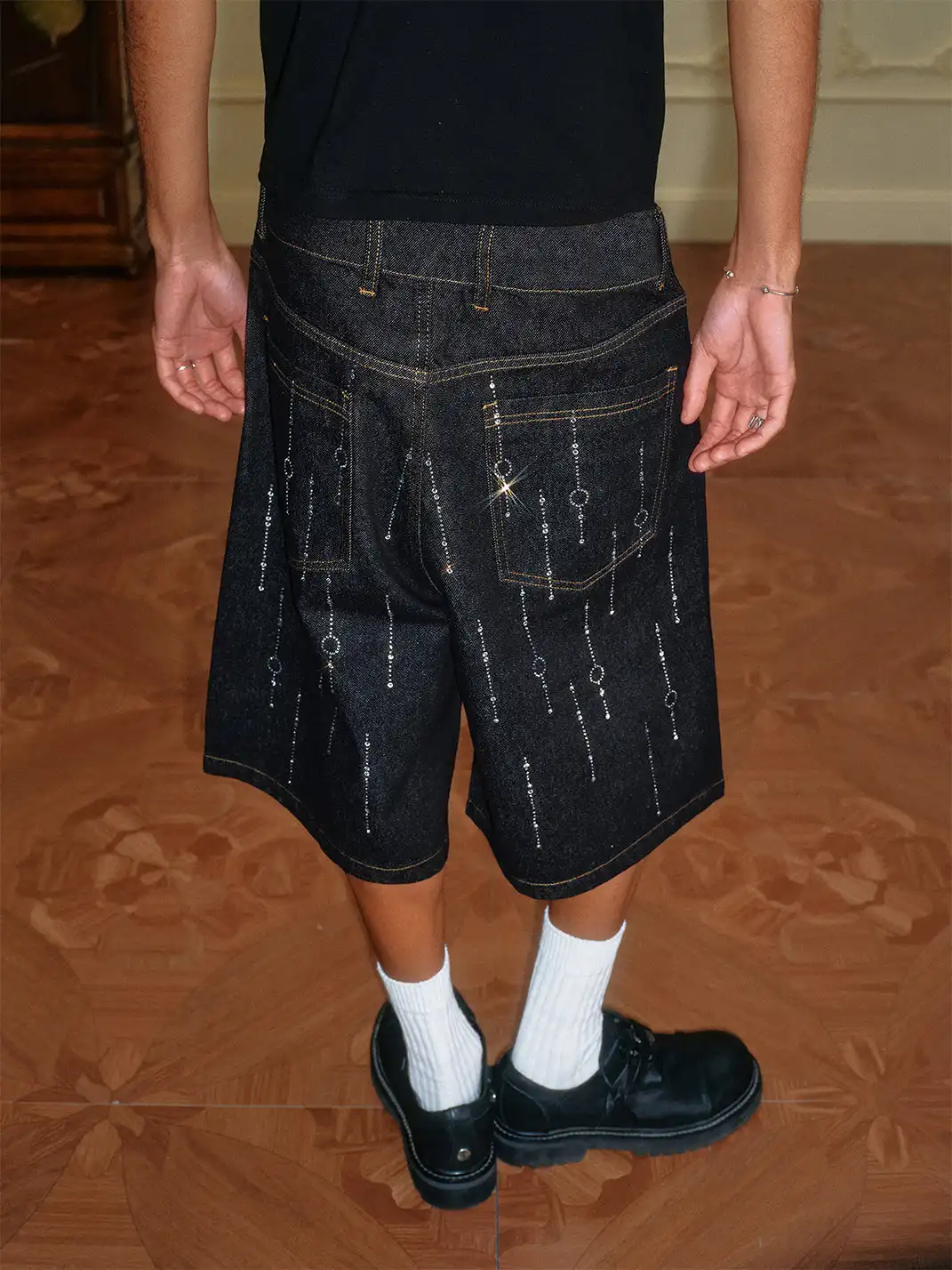 YADcrew | Full Rhinestone Meteor Denim Six-Point Shorts