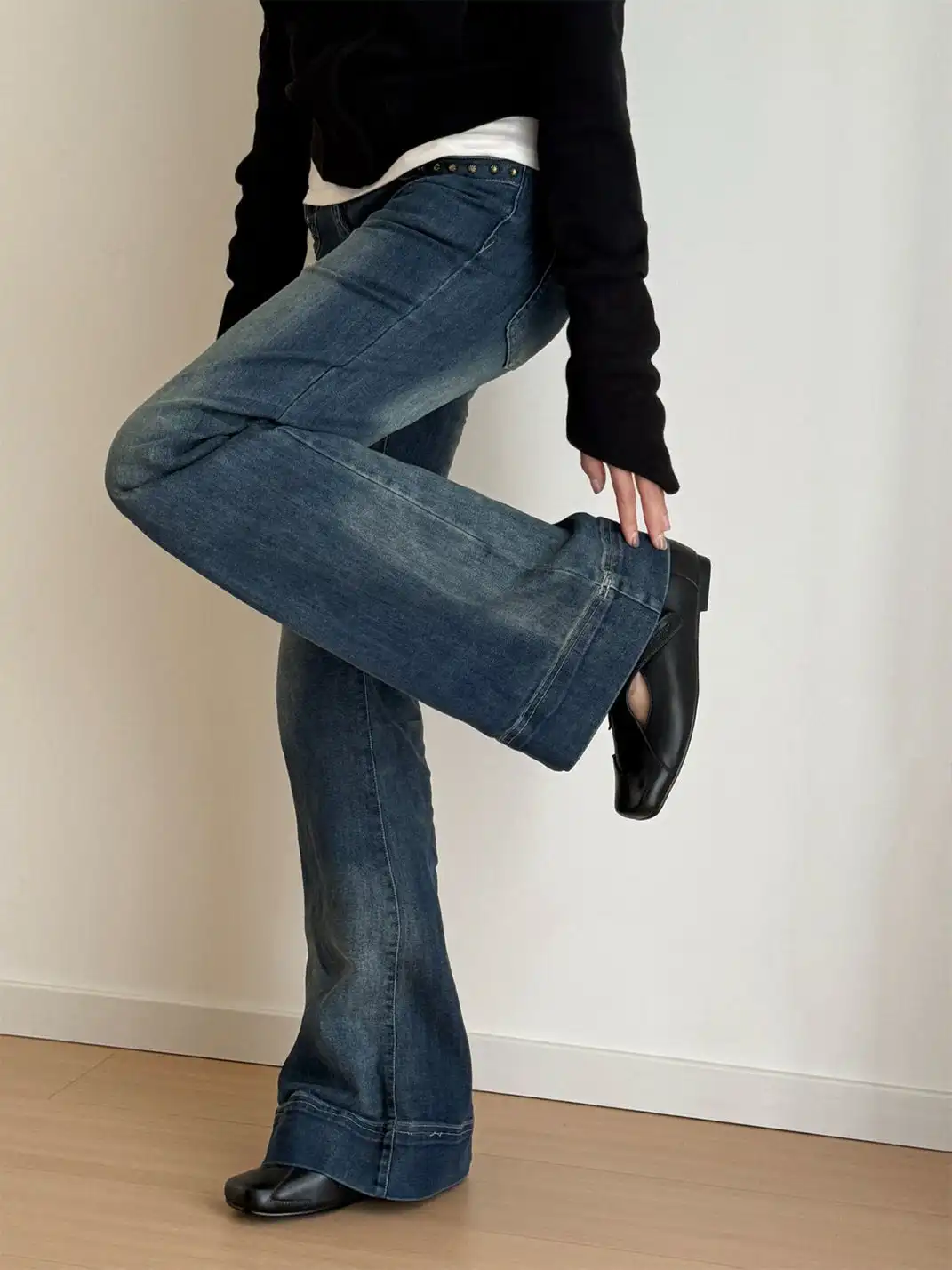 Asthershop | Star And Moon Slip-On Flat Shoes