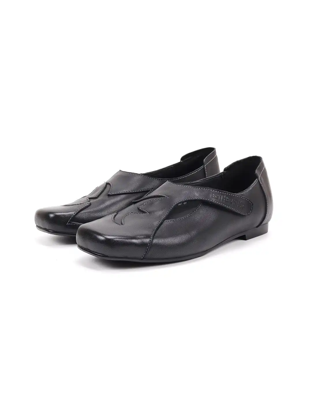 Asthershop | Star And Moon Slip-On Flat Shoes