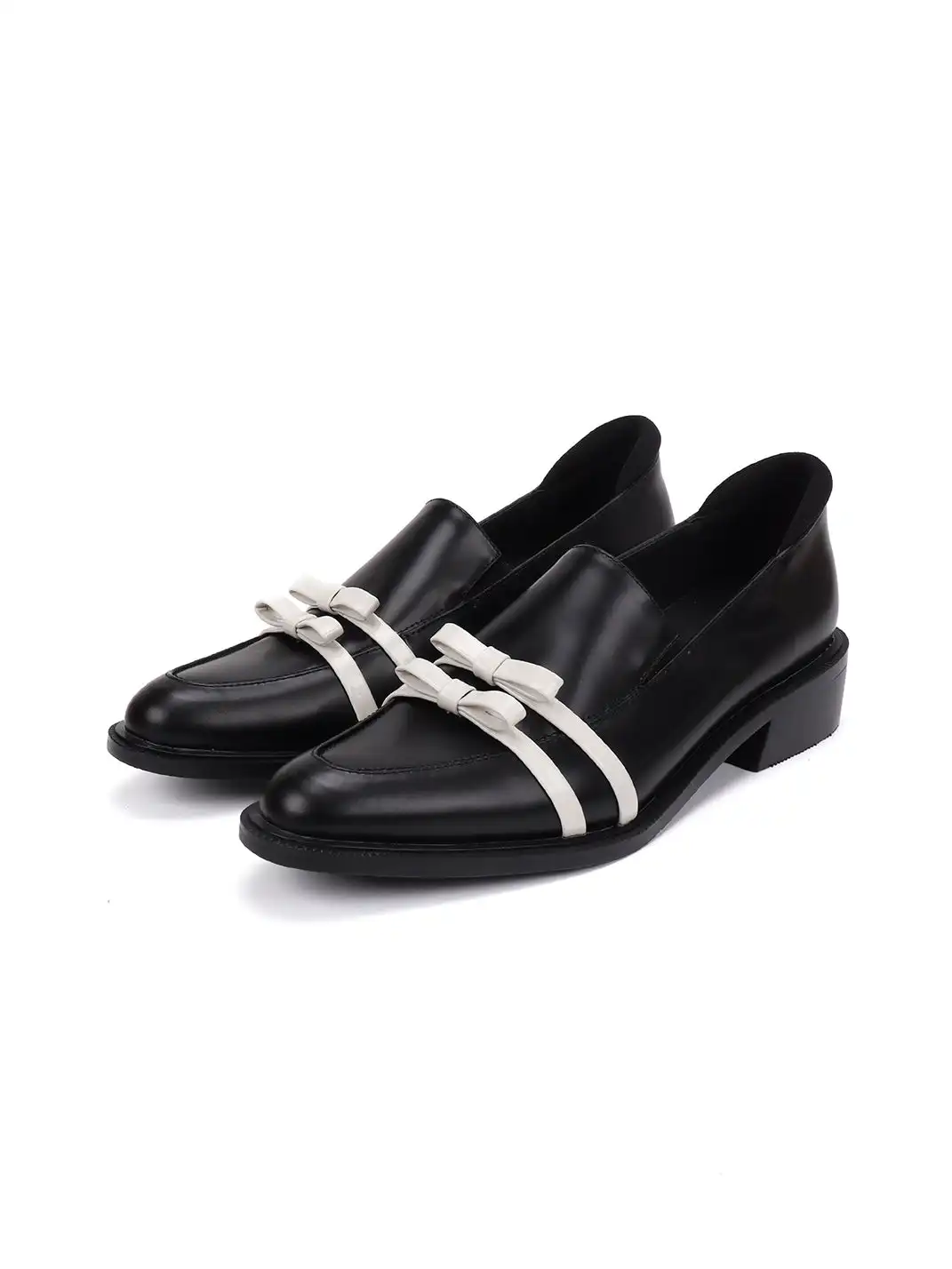 Asthershop | White Butterfly Chunky Heel Round Toe Loafers