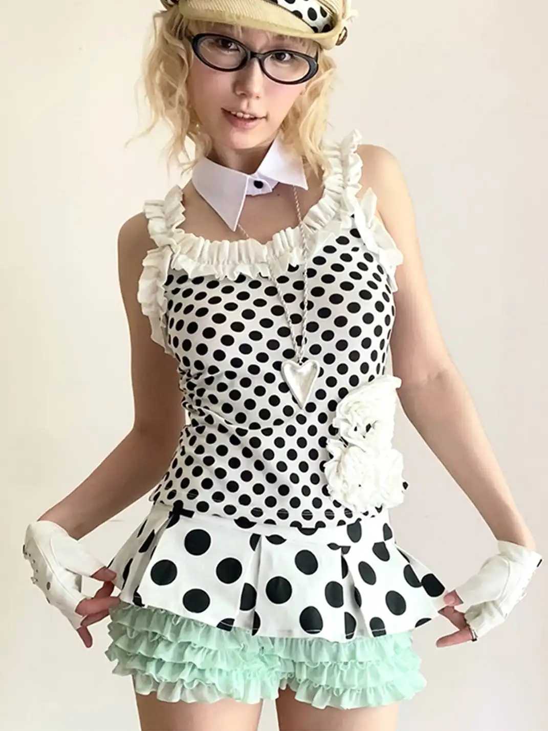 nit alcove | Fake Two-piece Polka Dot Elastic Lace Shorts
