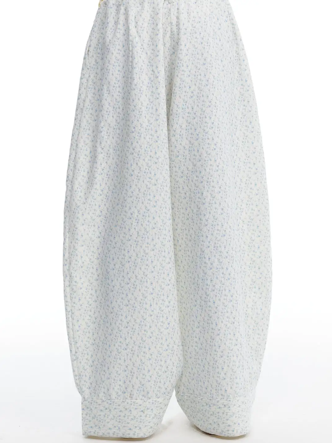 nit alcove | All-season Versatile Floral Pants